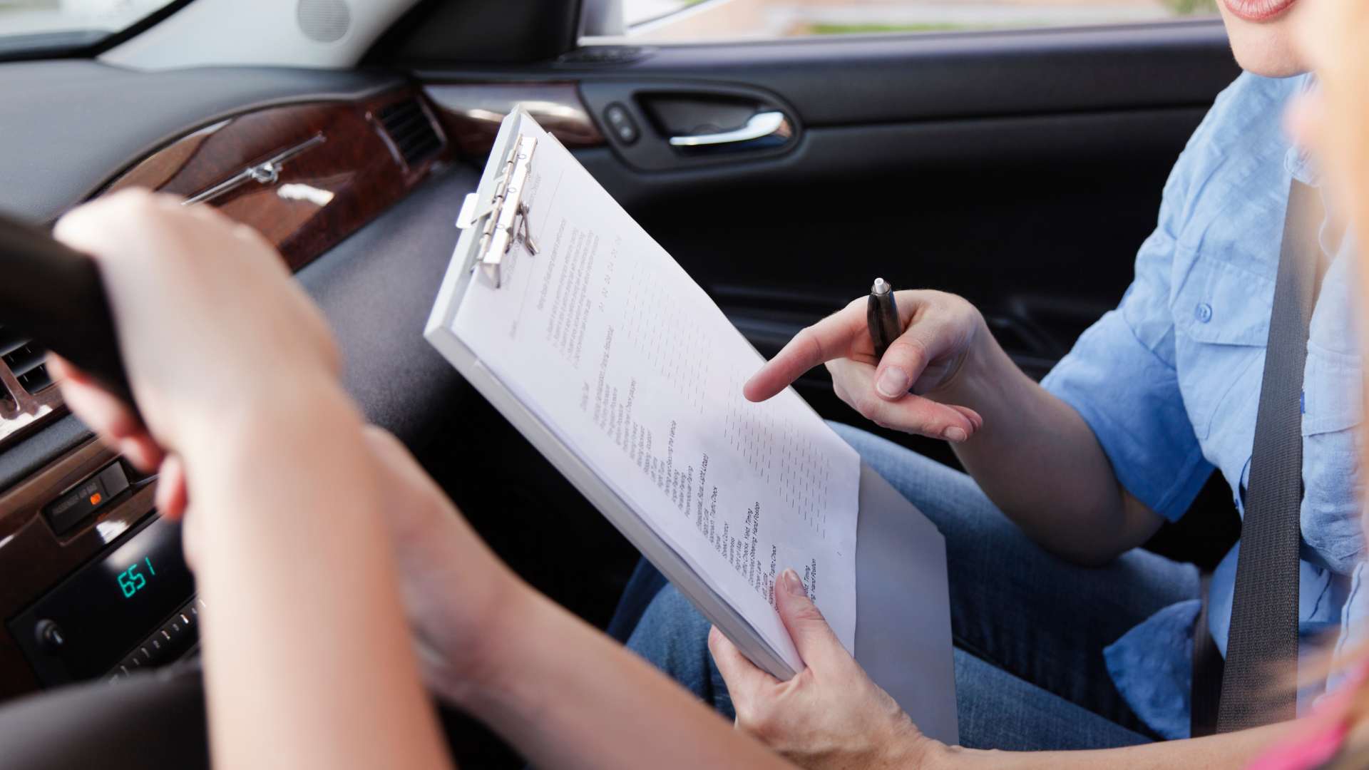 GPS-användning: Lika farligt som SMS vid bilkörning